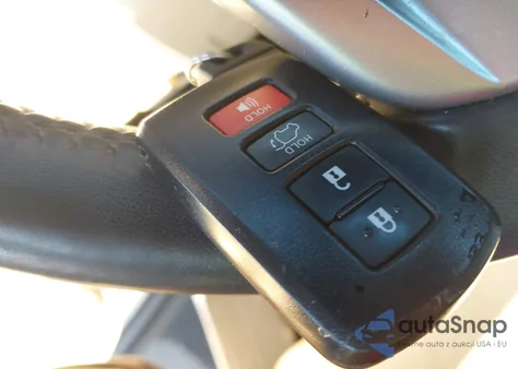 2019 Toyota Highlander Xle from USA, damaged, VIN 5TDKZRFH1KS565857